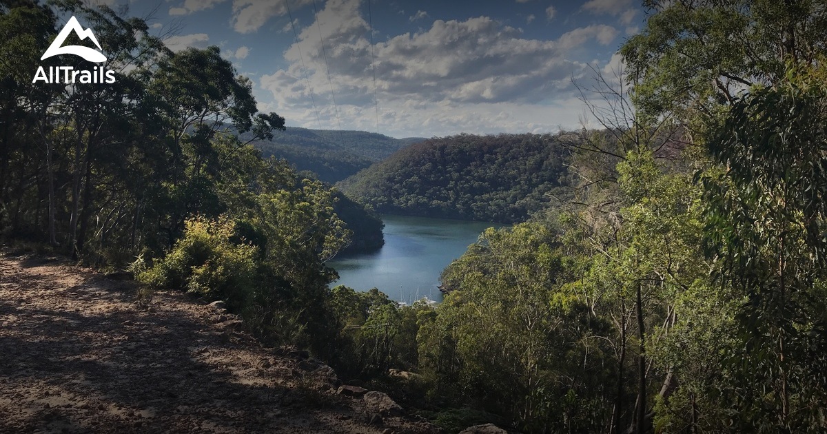 Best Trails in Kuringgai Chase National Park New South Wales