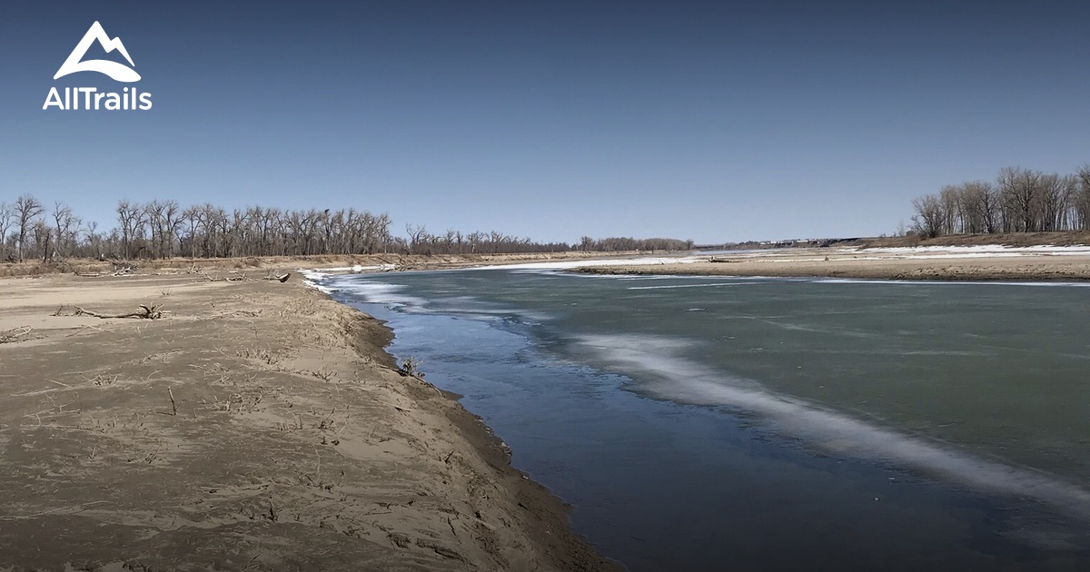 Best Trails in Knife River Indian Villages National Historic Site