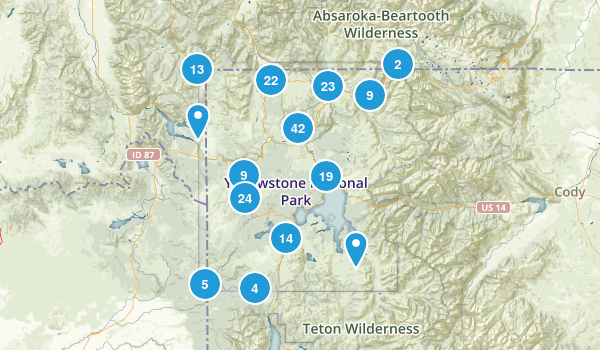  Best Hiking Trails in Yellowstone National Park 2890 