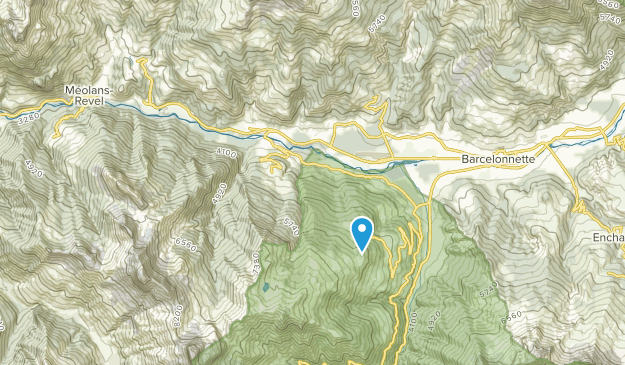 Les Thuiles, Provence-Alpes-Côte d'Azur Map