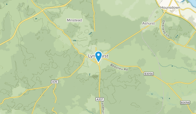 Lyndhurst, England Map