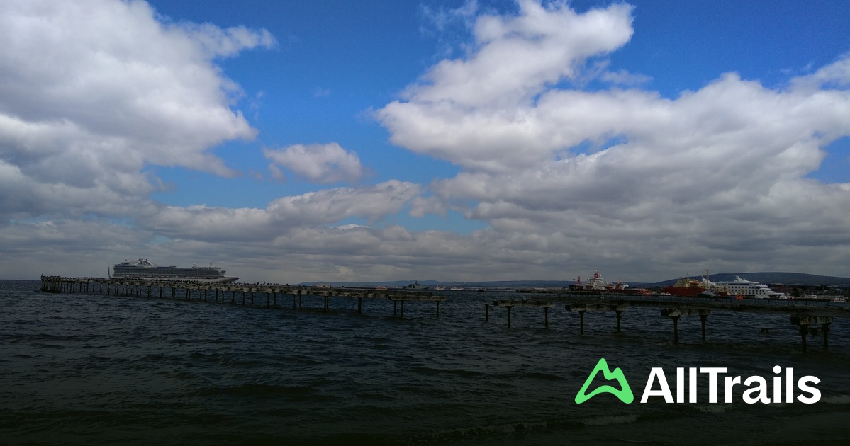Monumento a Tripulantes Goleta Ancud - hikes and trails to get you ...