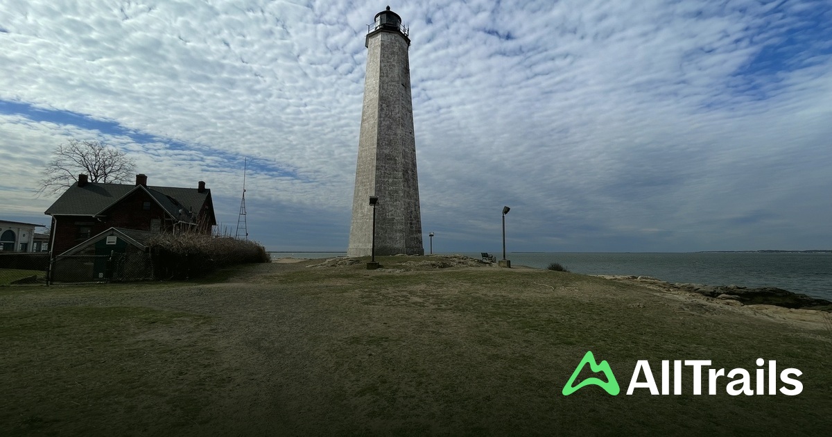 Lighthouse Point - hikes and trails to get you there | AllTrails